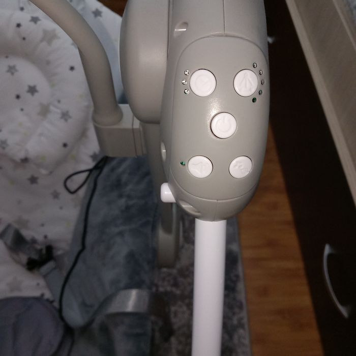 Leagan electric bebelusi