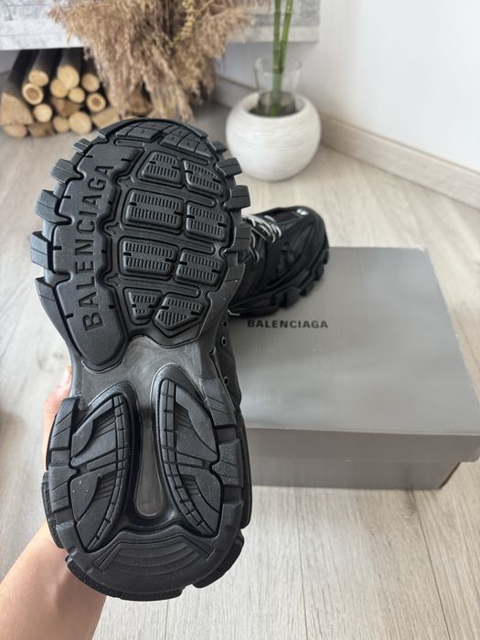 Balenciaga Track Triple Black