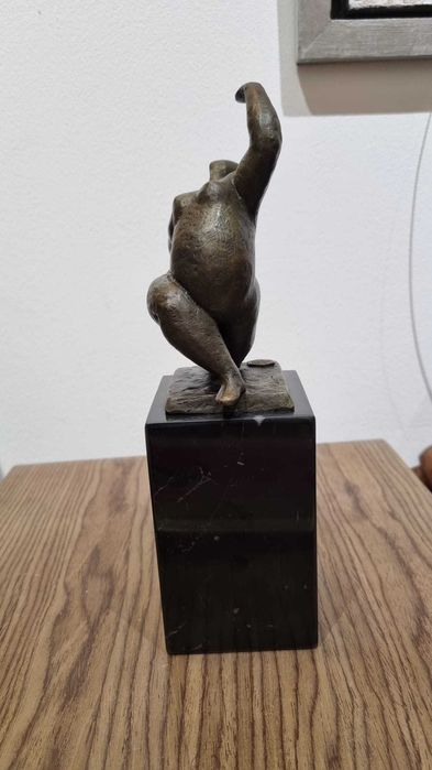 Statueta din bronz