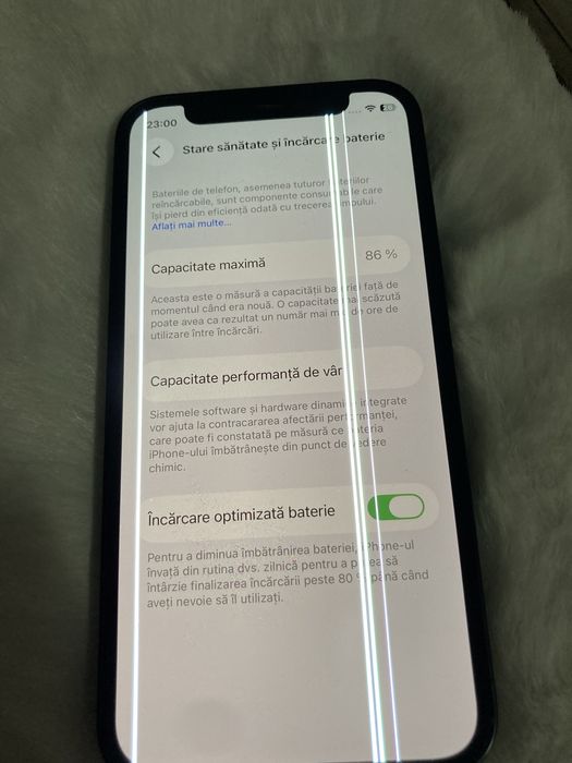 iPhone 12 mini, dungi pe display