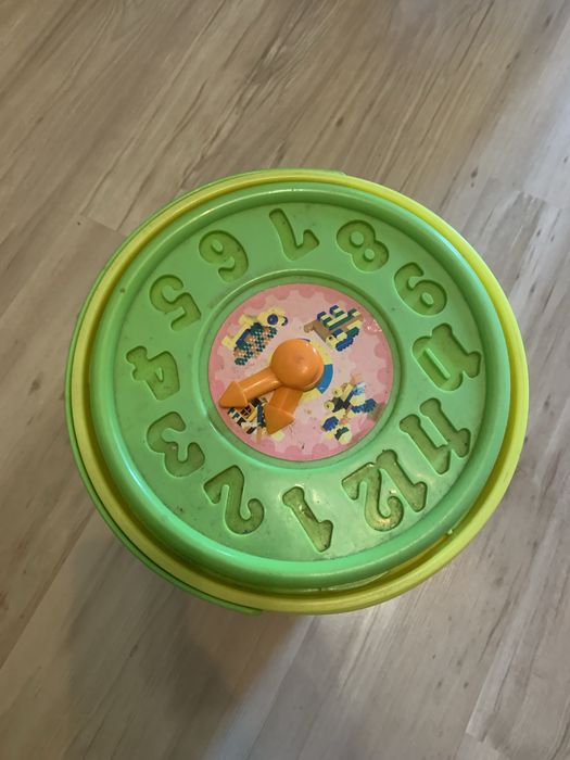 Кофичка с конструктори