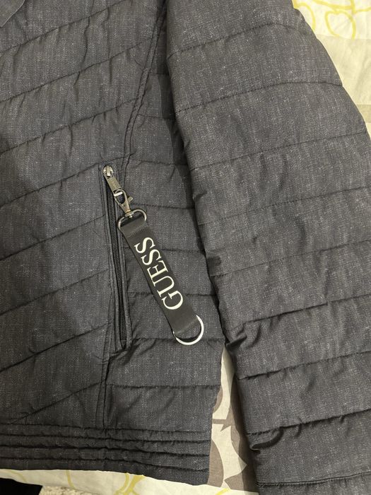 GUESS зимна пухенка!