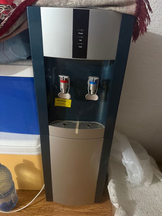 Dozator apă caldă/rece nou