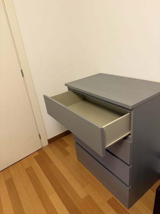 Скрин с чекмеджета (сив)