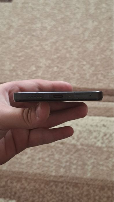 POCO X5 PRO 5G продам или обмен