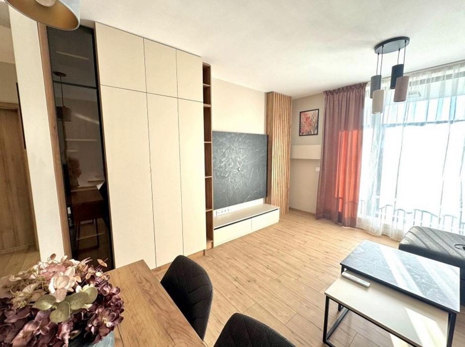 Дава се под наем Двустаен апартамент в София, Малинова долина - 65 кв.м за 766 € - Снимка #2