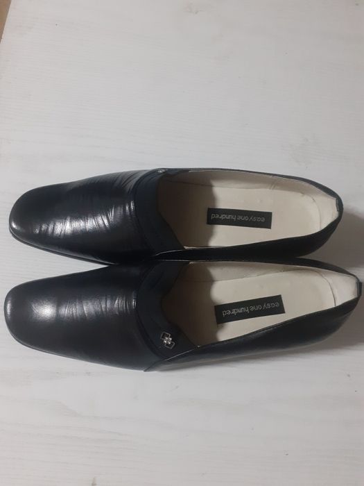 41 размер. Сапоги . Туфли 20.000тг