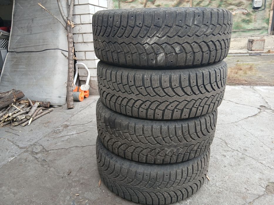 Авто шины зима 4 комплект