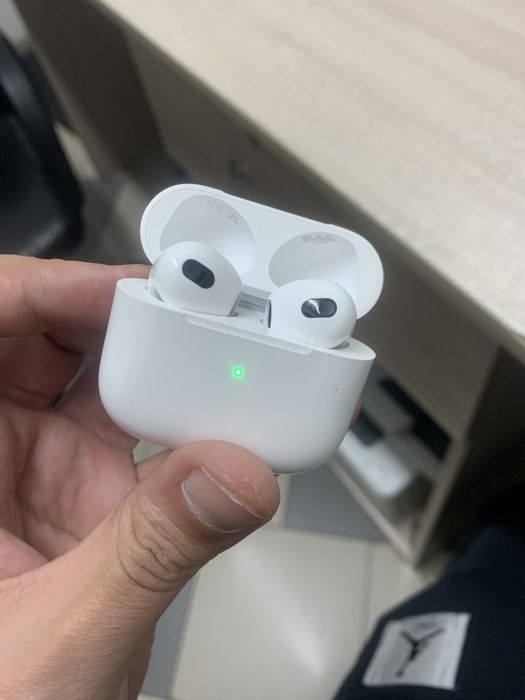 Air Pods 3 Apple