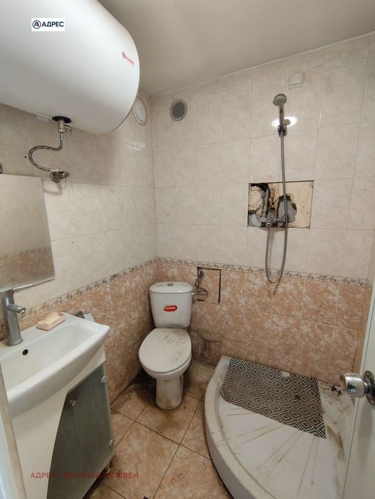 Продава се Къща в с. Върбица, Област Плевен - 60 кв.м за 867 €/кв.м - Снимка #6