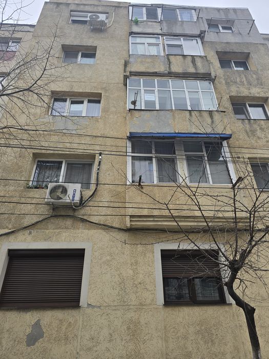 Apartament 2 Camere Decomandat