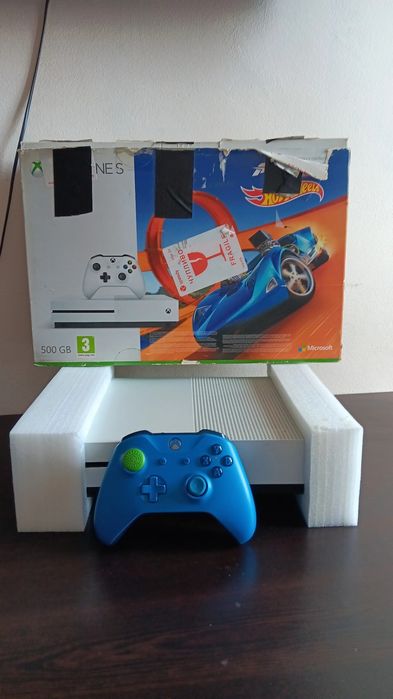 Продават се. Спешно!!! Гейминг техника.