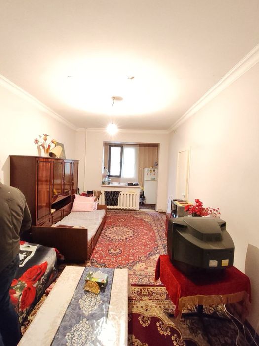 Chilonzor 19 kvartil 2/1/4 balkon 1.5/3 srochno sotiladi rom akfa