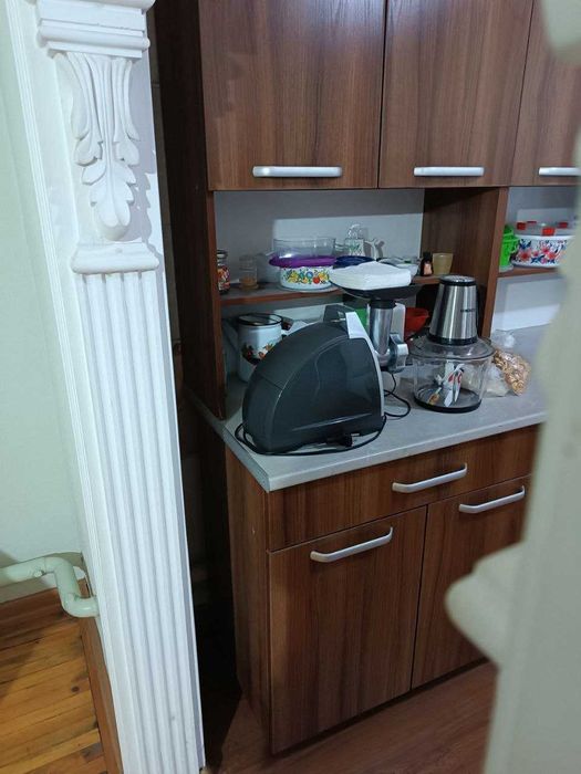 Кухонный шкаф в отличном состоянии!