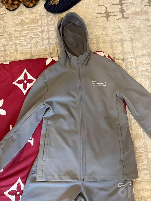 Спортивный костюм Li-Ning
