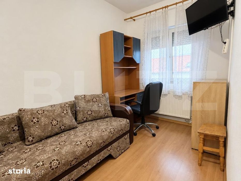 Apartament 3 camere, 49 mp, zona Tractorul