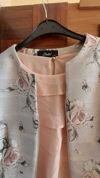 Дамски костюм Badoo