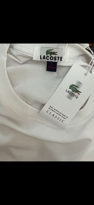 Белая футболка Lacoste (новая)