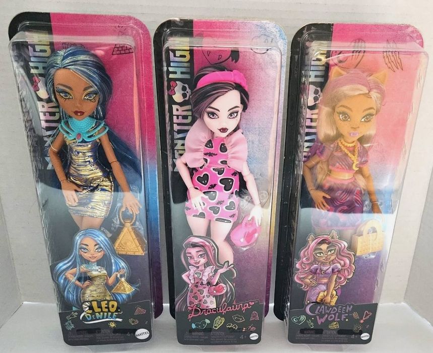 Лот Monster high