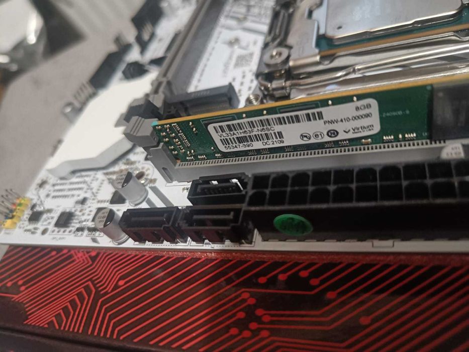 Kit PC Intel 12Core/24Threads 2.3-3.1Ghz 35Mb Cache,  NOU TOP