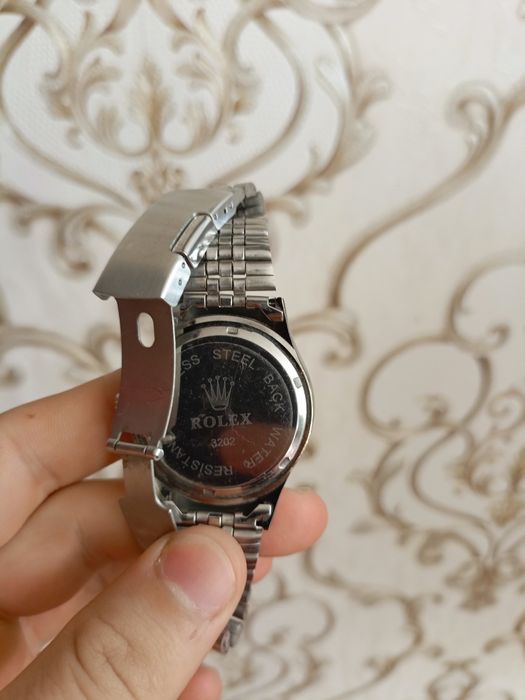 Rolex qo'l soati - Water Resistant