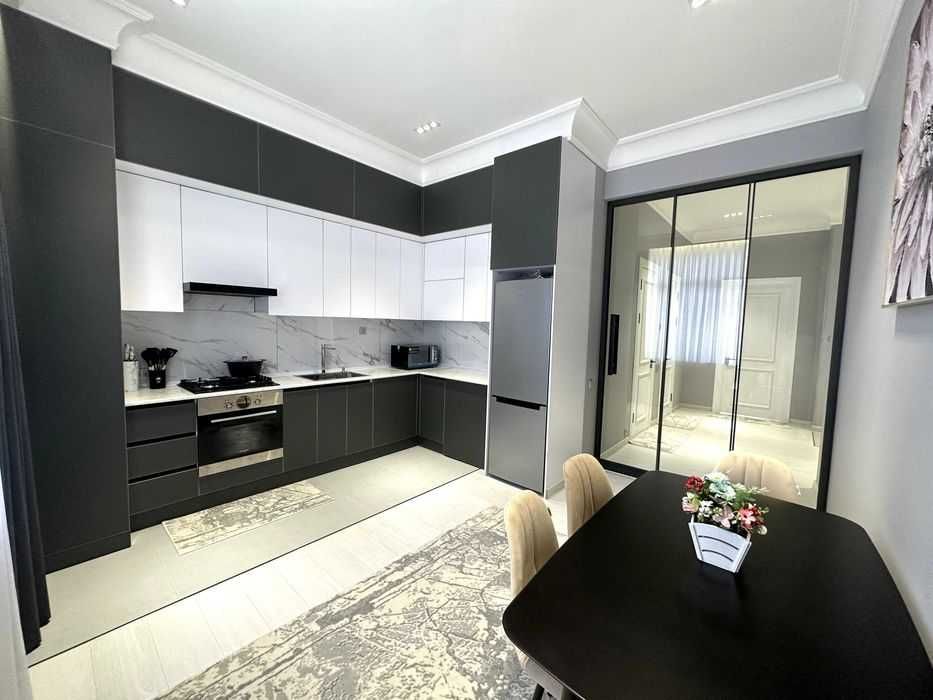 • Сайрам • ЖК Silk road • 2-комн • 67м2 • этаж 8/9 (DN:0026)