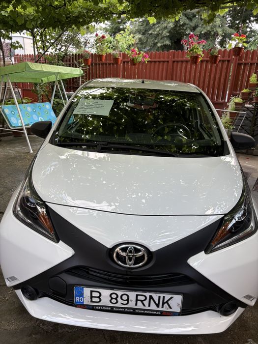 Toyota Aygo 2018 1.0 benzină foarte economică 96.000 km reali stare foarte bună