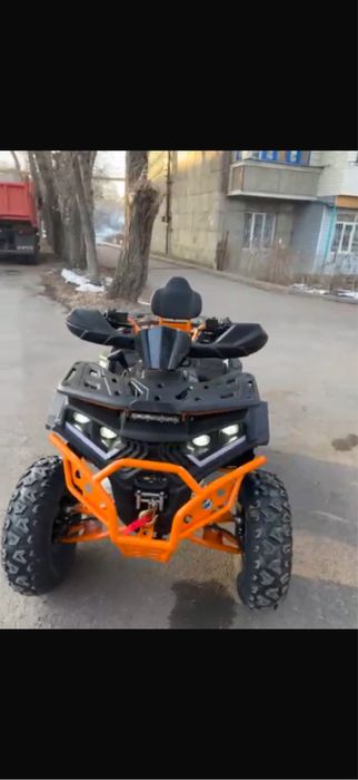 Квадроцикл почти новый