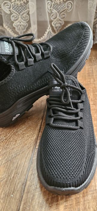 Мужские кроссовки летние