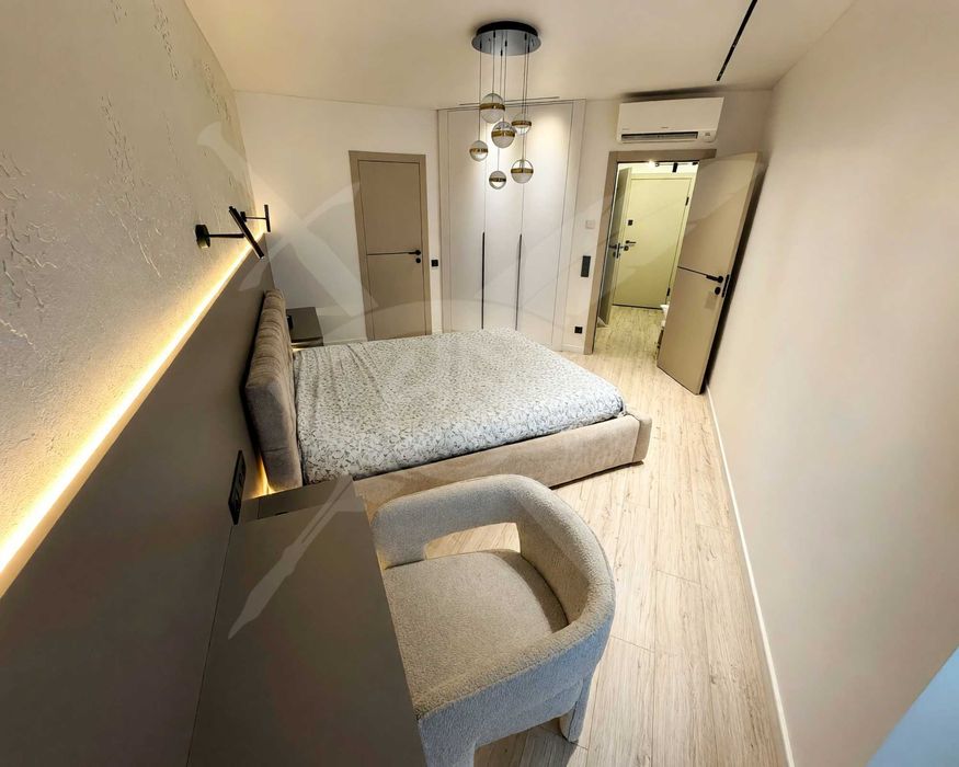 Продава се Тристаен апартамент в Поморие - 103 кв.м за 1554 €/кв.м - Снимка #3