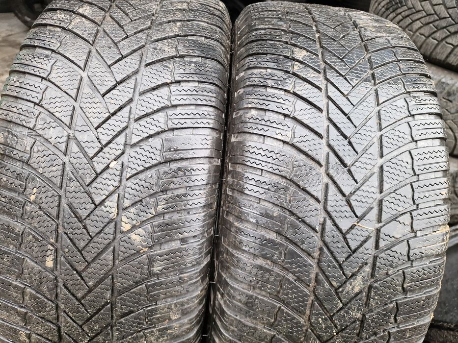 Anvelope 265/55R19 marca Bridgestone, DOT 2024, 6 mm