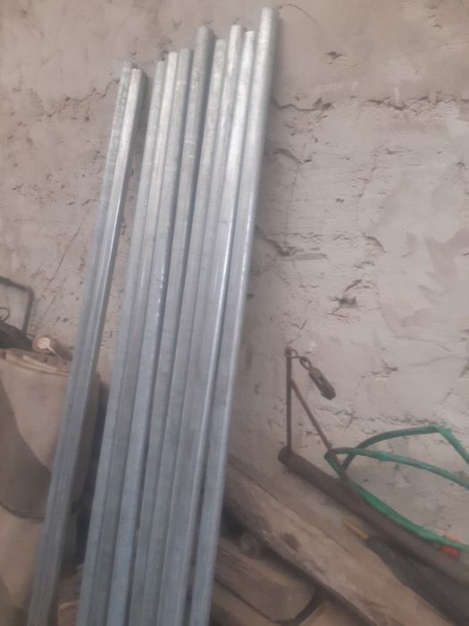 Vând solar 5 8 negociabil 38 de RON arcade făcute țeavă galvanizată