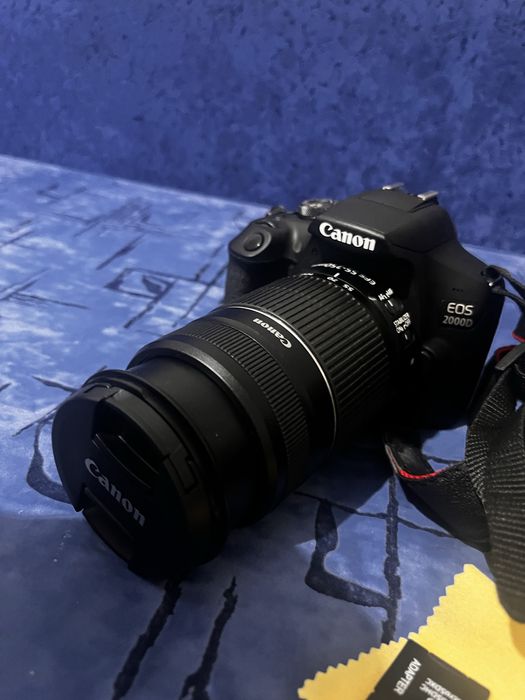 камера canon eos2000d