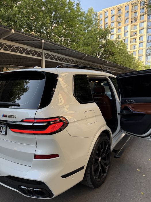 Срочно bmw x7 m60 full