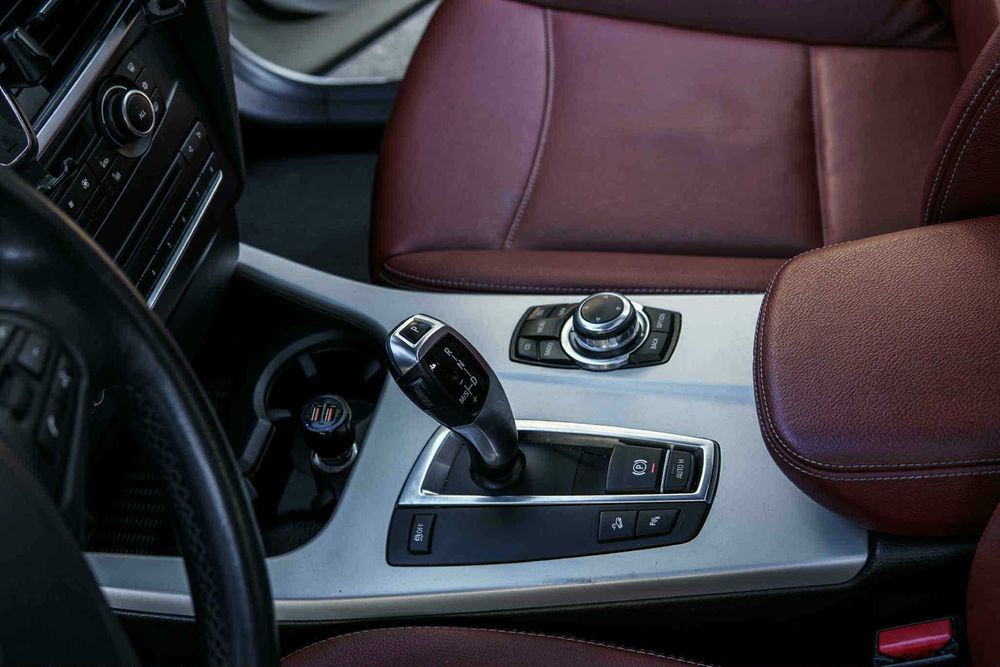 BMW X3 xDrive20d (F25) 2011