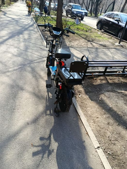 Електро велик 2 акумлятор 2 ключ + калонка