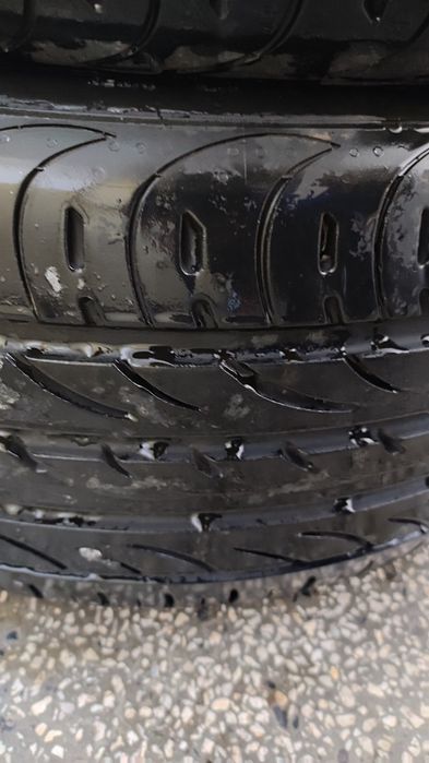 Летни гуми  Пирели 245 45 18