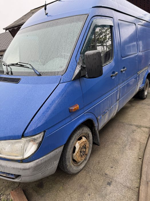 Mercedes sprinter 411