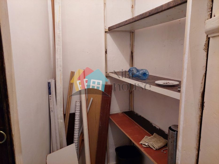 Дава се под наем Офис в Варна, Център - 75 кв.м за 650 € - Снимка #2