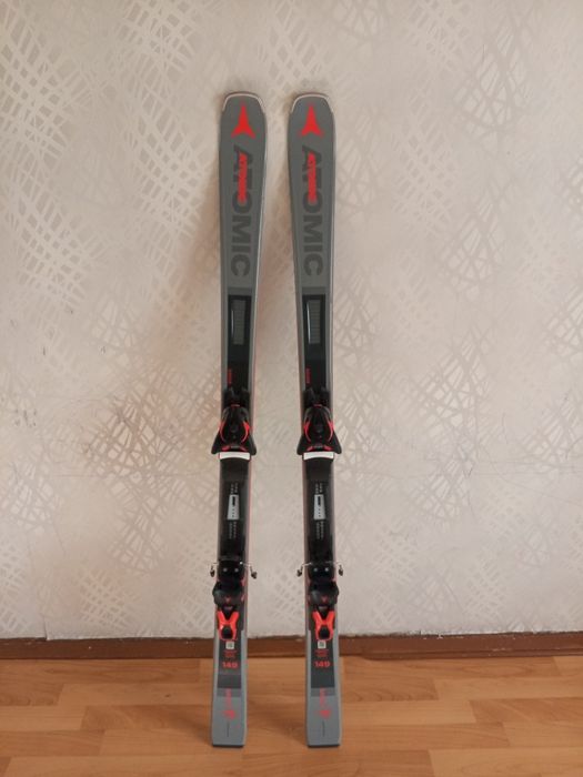 Лыжи Шаңғы Атомик