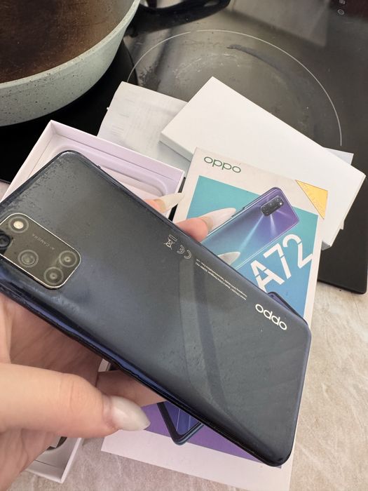 Продам телефон OPPO A72