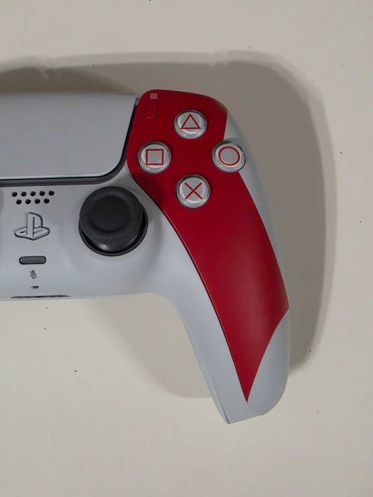 Controller PS5 Editie limitata God Of War 20th Anniversary
