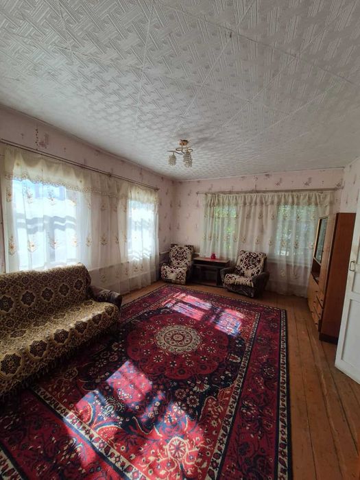 Продается 4 комнатный дом в районе 11 школы