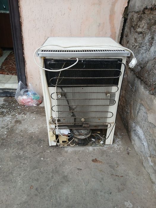 Морозилник сатам