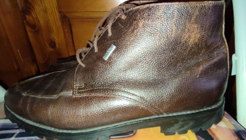 ghete piele goretex 42 ca noi