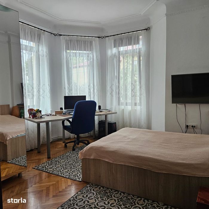 Parter 5camere in vila interbelica/curte/rezidential/comercial/renovat
