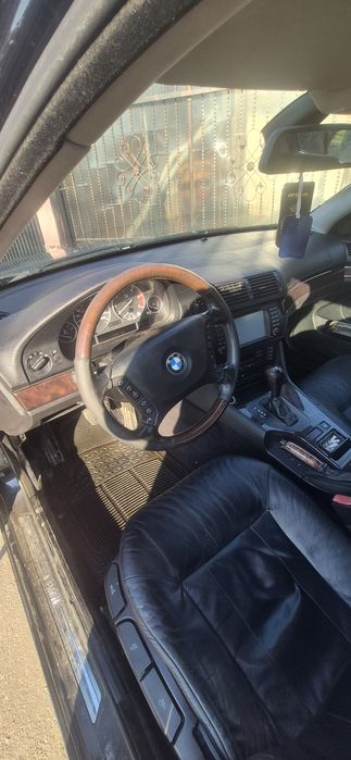 BMW E39 530 TDI.