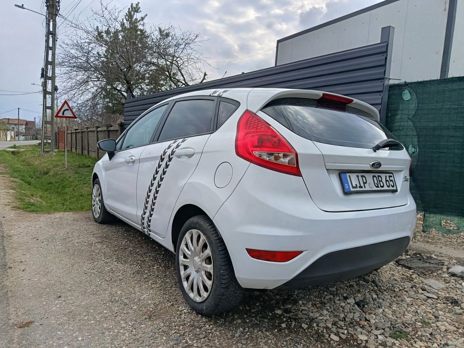 Ford Fiesta 1.3 benzina 2011