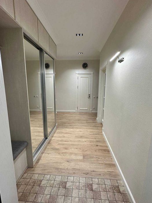 Сдаётся квартира 2/5/9 на М.Улугбеке, Максим Горький, ор-р: Бузбазар!