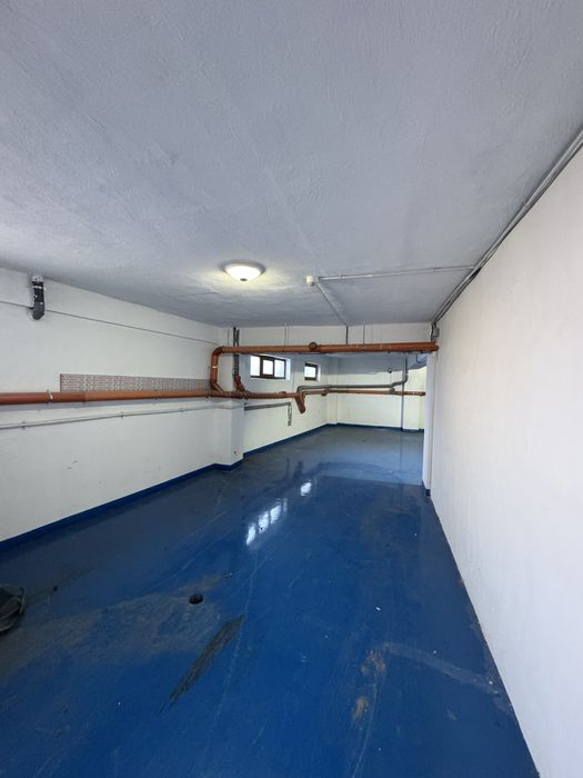 Inchiriere spatiu depozitare / garaj 110 mp